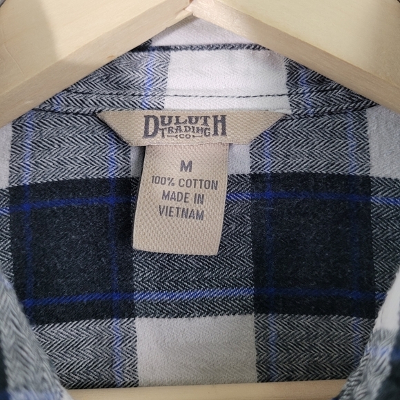 DULUTH Trading Black/White Plaid 100% Cotton Button Down Shirt Boys Size Medium - Picture 10 of 11